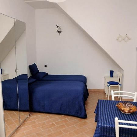 Guest House Dimora Fiorita Serracapriola Номер фото