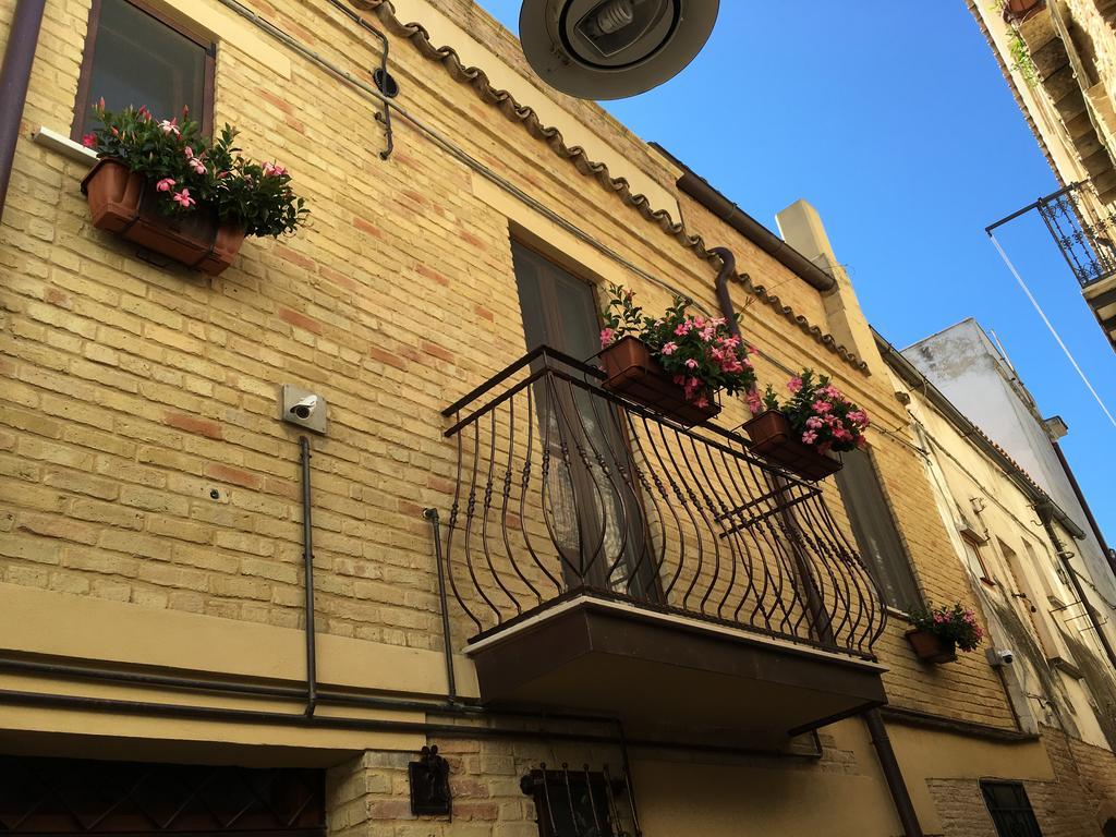 Guest House Dimora Fiorita Serracapriola Экстерьер фото
