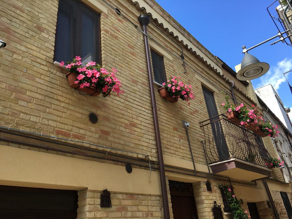 Guest House Dimora Fiorita Serracapriola Экстерьер фото
