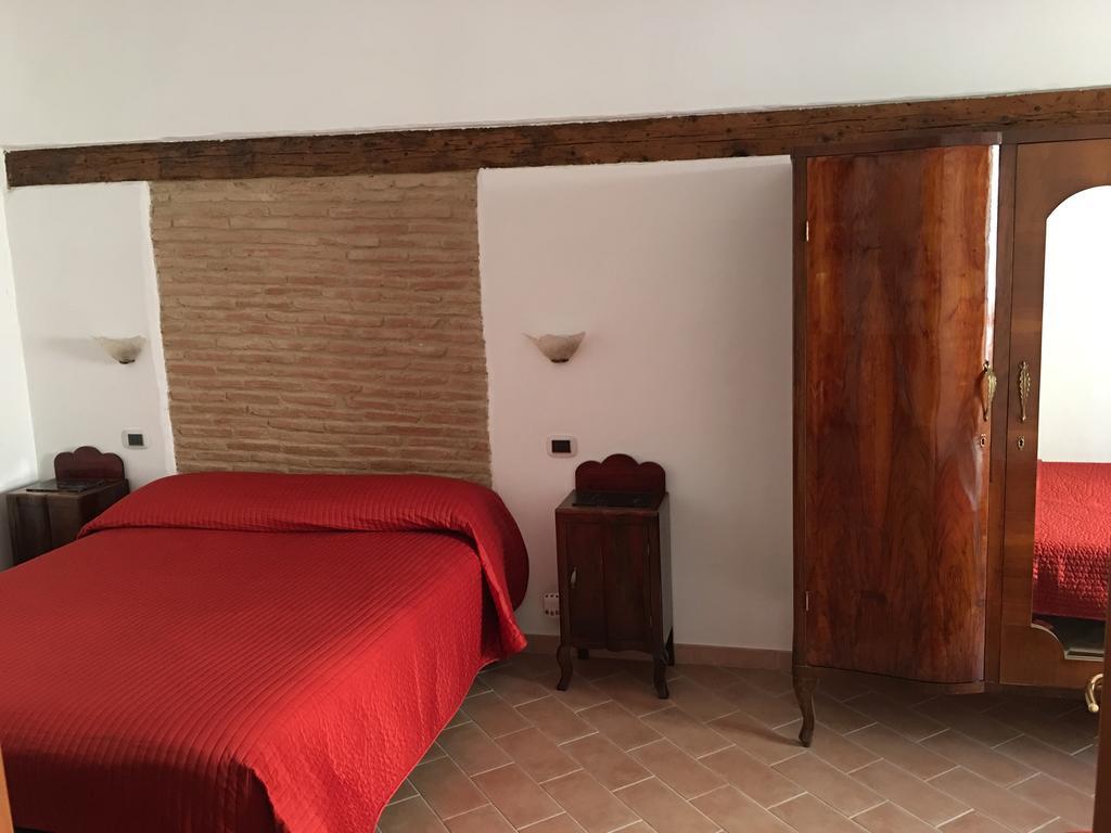 Guest House Dimora Fiorita Serracapriola Номер фото